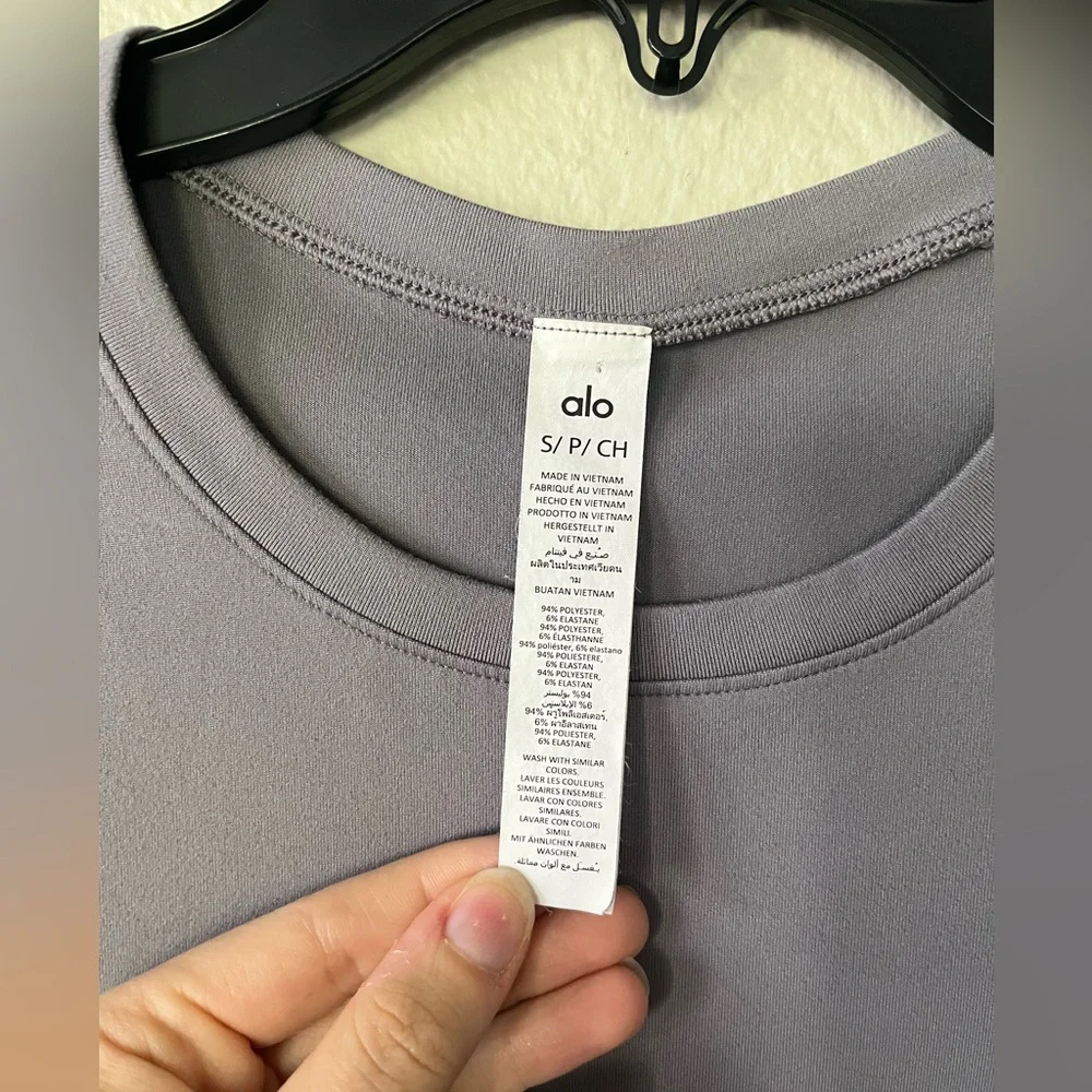 Alo Yoga Alosoft Finesse T-shirt in Gray Women’s Size S - Picture 5 of 13